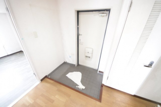 シンプルで使いやすい玄関です