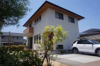 新居浜市東田三丁目戸建～美しが丘分譲地内～の画像