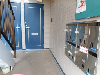 【エントランス】