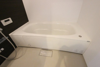 日々の疲れを癒すお風呂付です