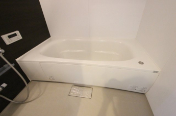 日々の疲れを癒すお風呂付です