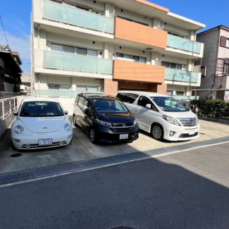 駐車スペースもあります