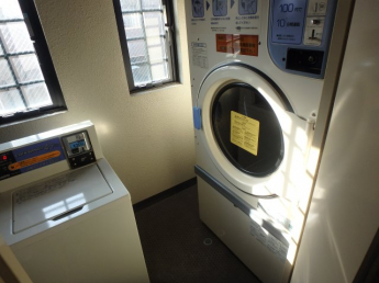 コインランドリー