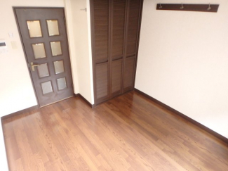 使い勝手のいい寝室です