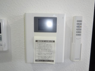 オートロック対応のTVモニターホンです