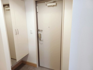 【玄関】