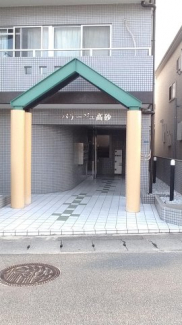 エントランス外観