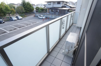【バルコニー】