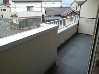 【バルコニー】