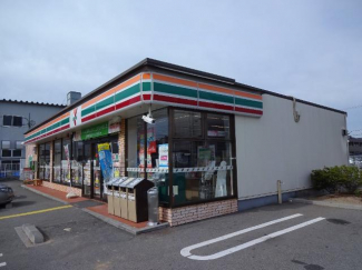 セブンイレブン龍野揖西南山店まで580ｍ