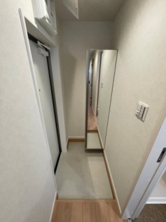 【玄関】