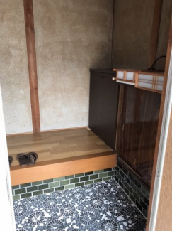 【玄関】