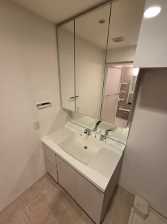 【独立洗面台】