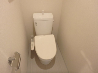 シンプルで使いやすいトイレです