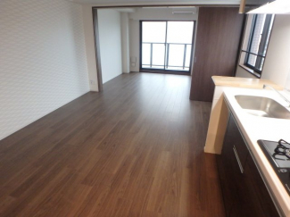日当たりのよい明るいお部屋です