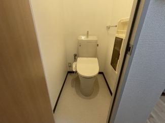 シンプルで使いやすいトイレです