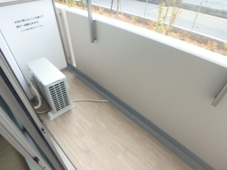 落ち着いた時間を過ごせるバルコニーです