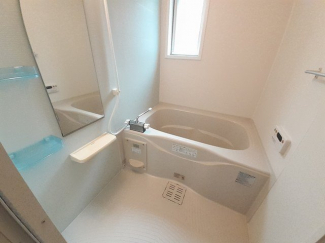 ゆったり過ごせるお風呂です
