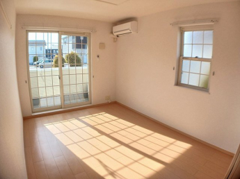 明るい室内です