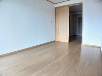 中はこのようになっています