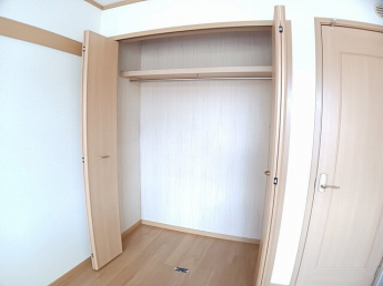 大きなものも収納できそうです