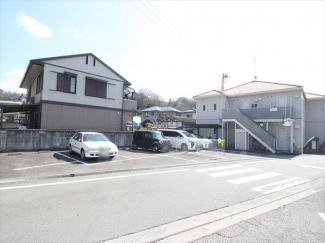 松山市吉藤５丁目のアパートの画像