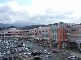 イオンスタイル新居浜店まで781m