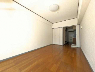 オクトワール松山土居田東館の画像
