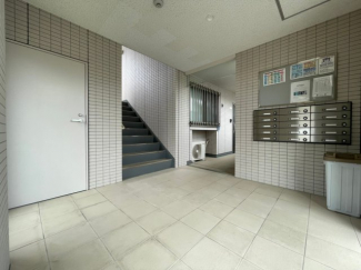 【エントランス】