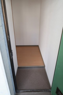 【玄関】