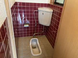 コンパクトで使いやすいトイレです
