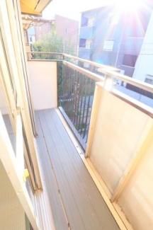 【バルコニー】