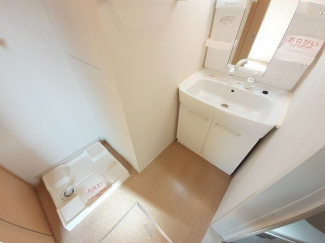コンパクトで使いやすい洗面所