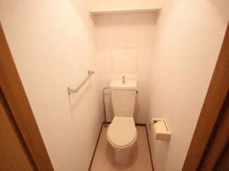 落ち着いたトイレです