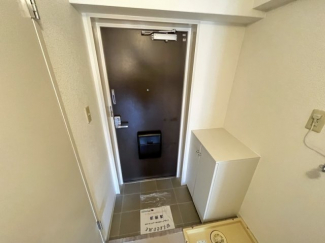 【玄関】