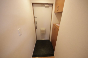 シンプルで使いやすい玄関です