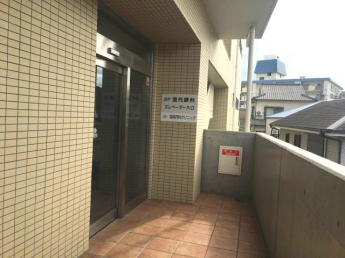【エントランス】