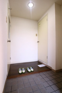 【玄関】