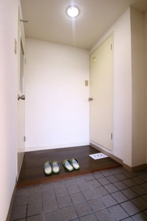 【玄関】