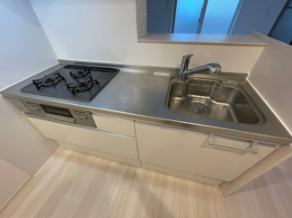 ※同建物別部屋写真です。