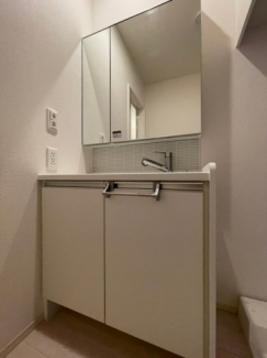 ※同建物別部屋写真です。