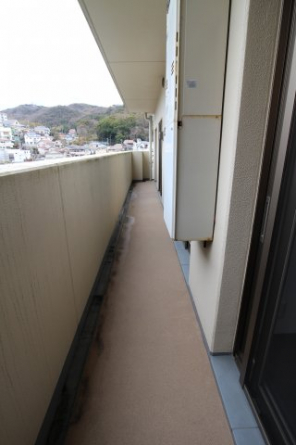 【バルコニー】