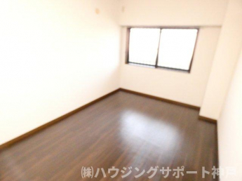 【寝室】