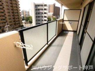 【バルコニー】