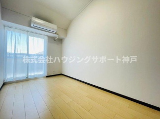 【寝室】