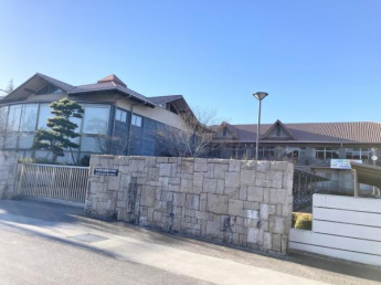 今治市立朝倉中学校まで2462m