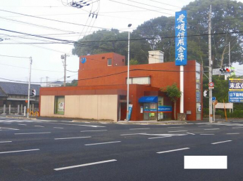 愛媛信用金庫中央通支店まで638m