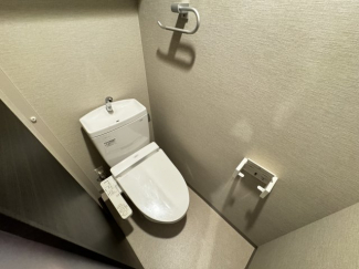 ゆったりとした空間のトイレです