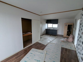 改装中