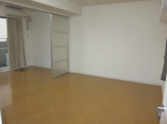伊丹市東有岡１丁目のマンションの画像